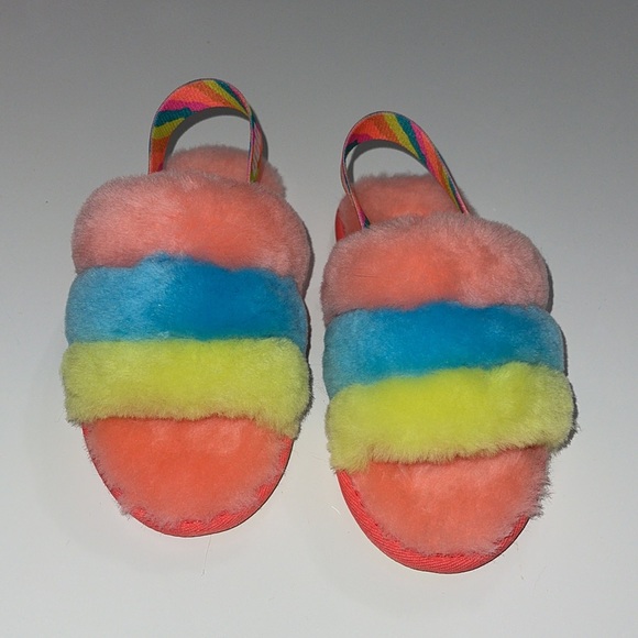 UGG Fluff Yeah - Picture 2 of 6